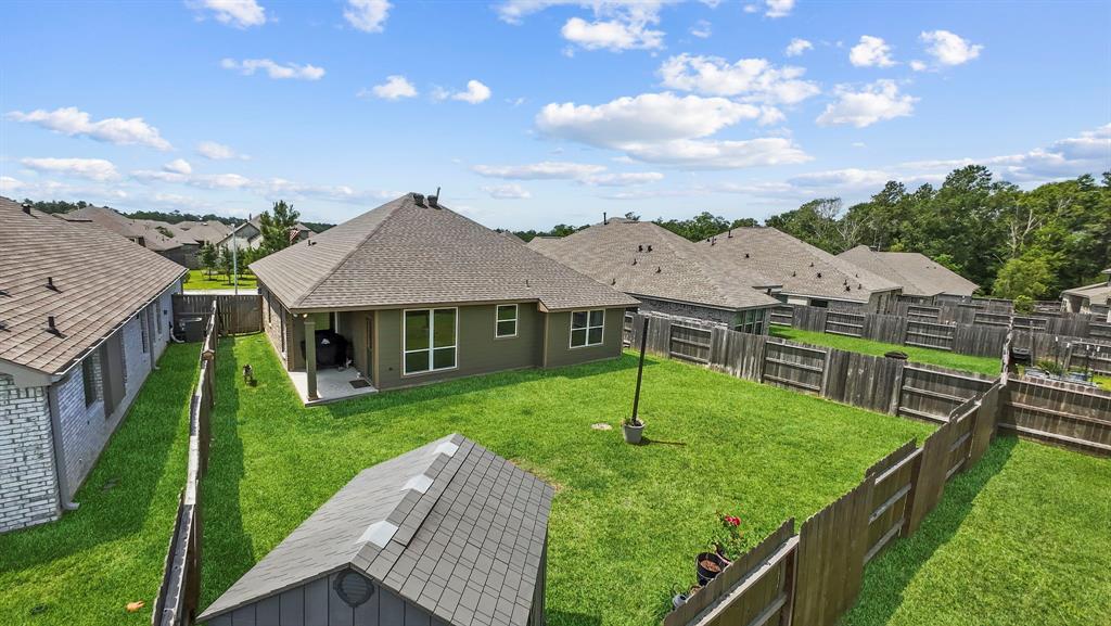 3221 Climbing Gardens Court, Conroe, Texas image 31