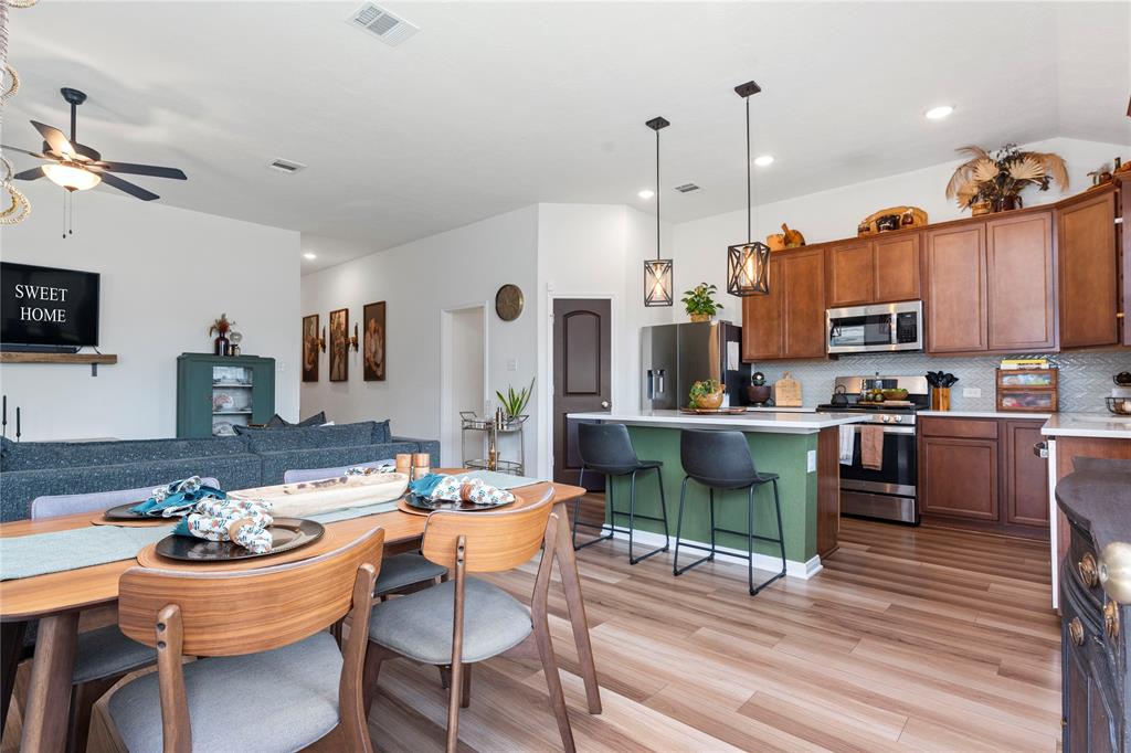 3221 Climbing Gardens Court, Conroe, Texas image 11