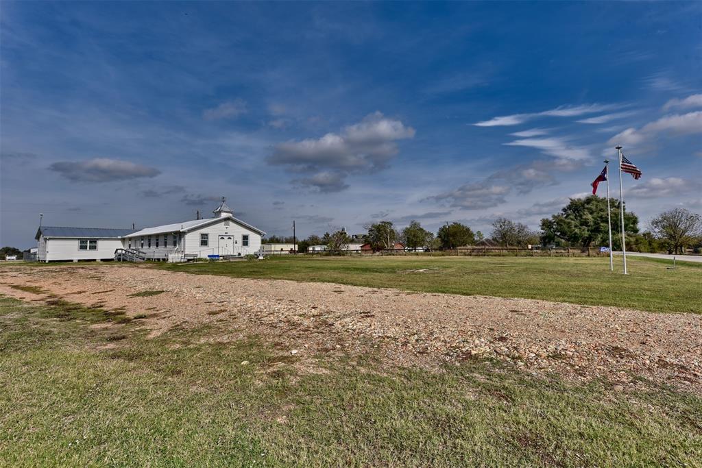 7393 Chadwick Hogan Rd Rd, Chappell Hill, Texas image 1