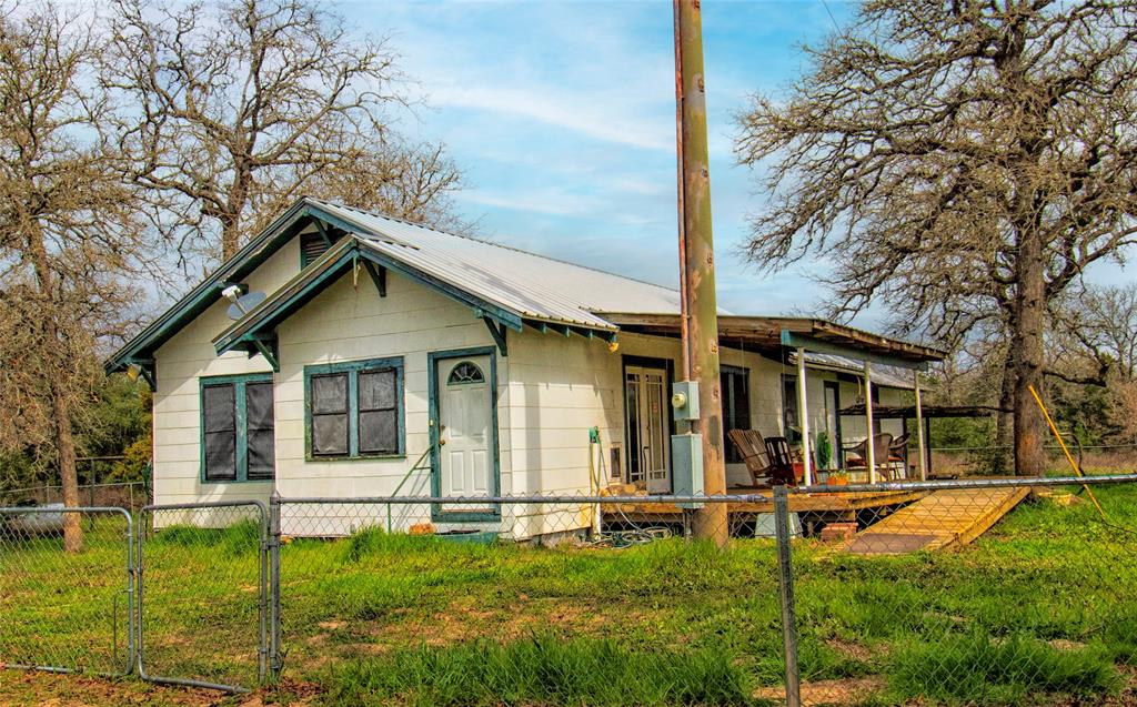 5100 Wood Duck Drive, Waelder, Texas image 8