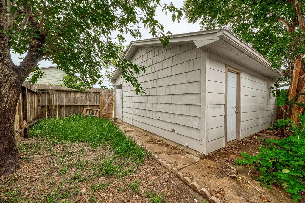 Photo 22 of 25 of 6533 S Briar Bayou Drive townhome