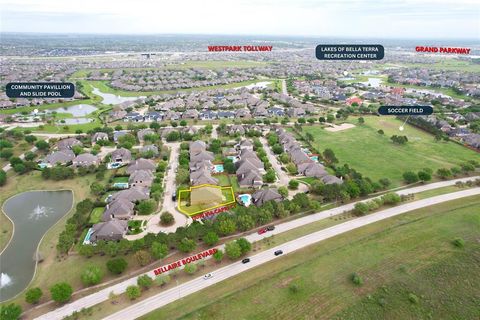 MLS: 6187822