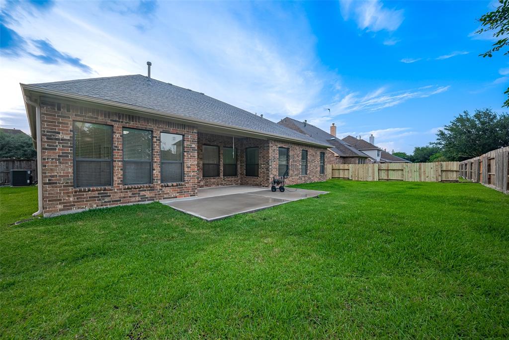 11010 Via Capri Court, Richmond, Texas image 31