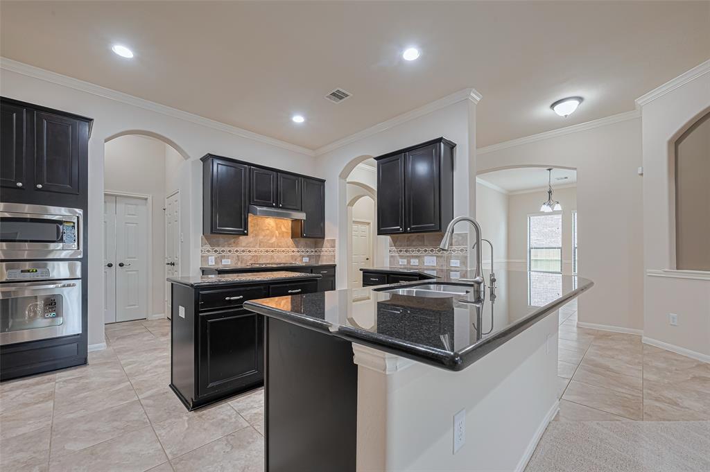 11010 Via Capri Court, Richmond, Texas image 14