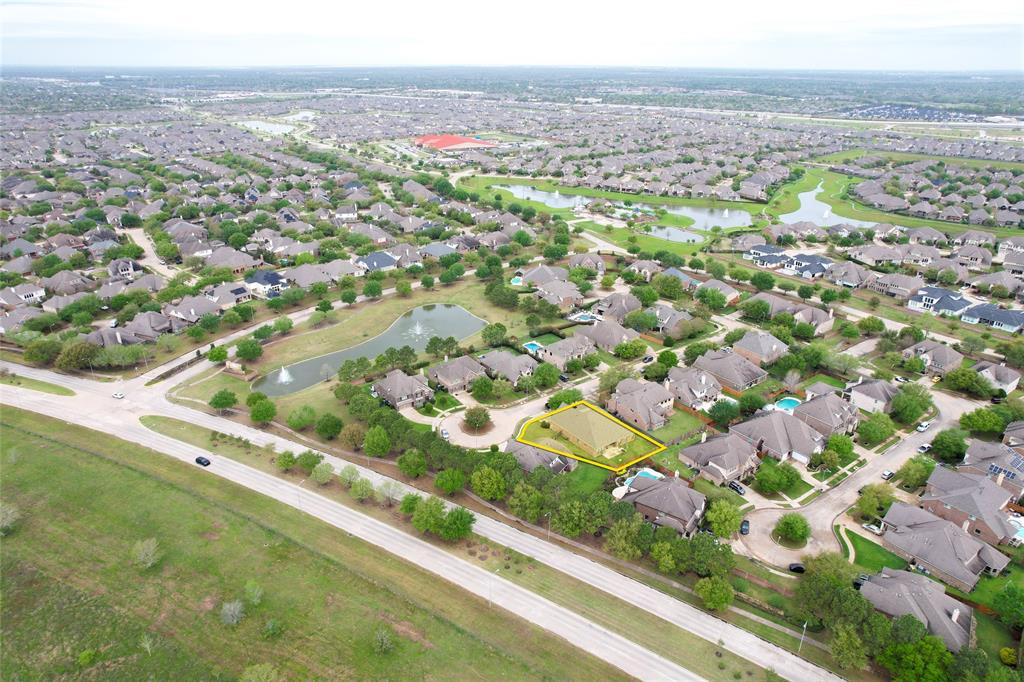 11010 Via Capri Court, Richmond, Texas image 36