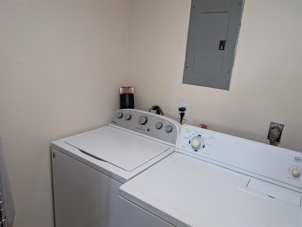 1116 6th Street, San Leon, Texas image 28