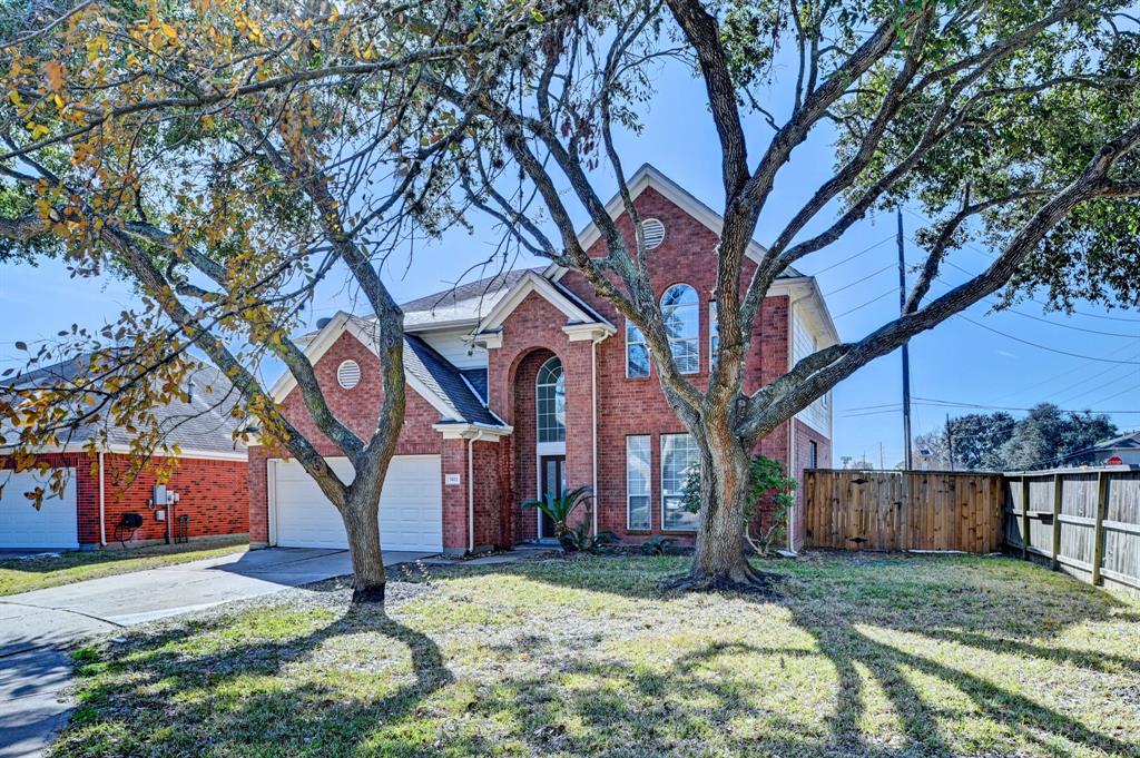 property-search 1 7402 Broken Oak Lane