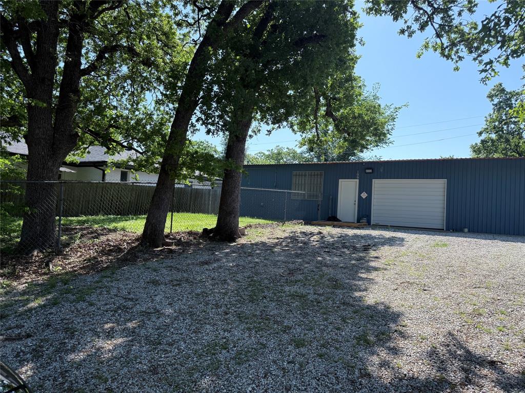 109 Pleasant Street, Bryan, Texas image 2