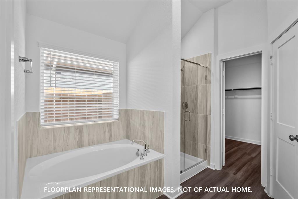 21403 Villa Spruce Lane, Tomball, Texas image 4