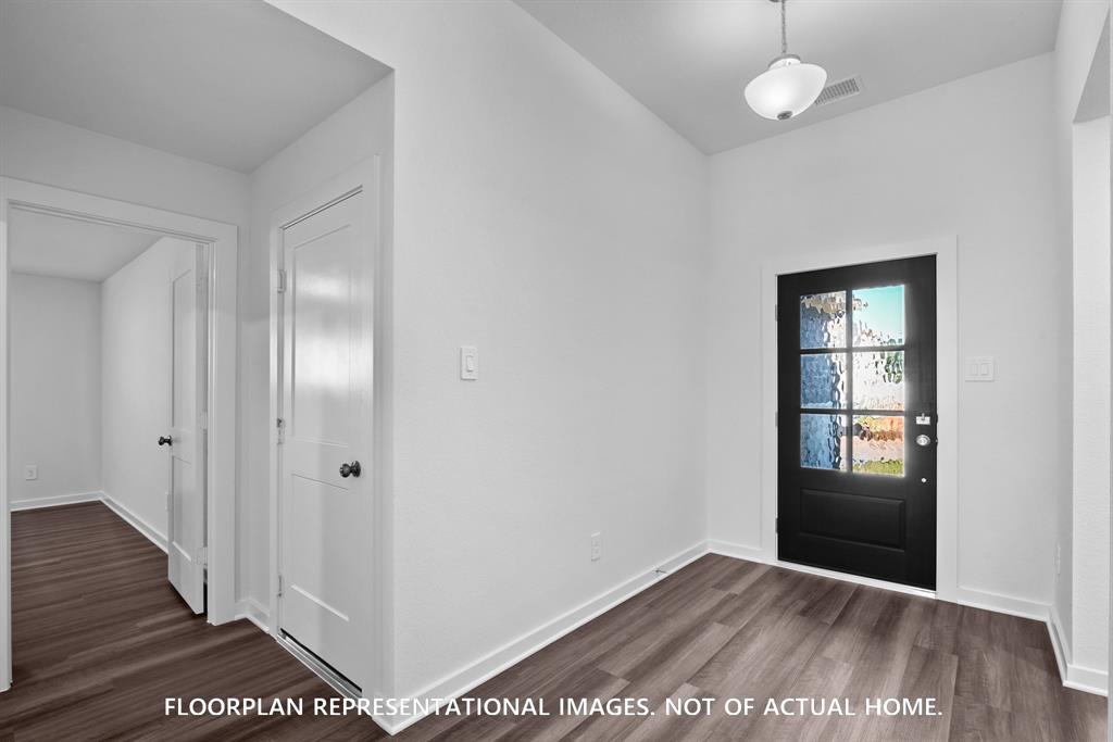 21403 Villa Spruce Lane, Tomball, Texas image 10