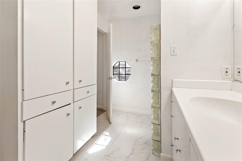 1052 Augusta Drive #101, Houston, Texas image 21