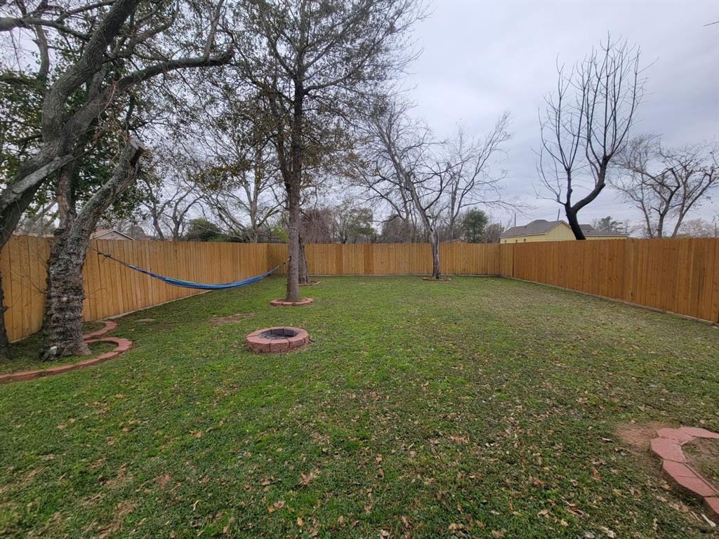 3815 3rd Street, Brookshire, Texas image 3