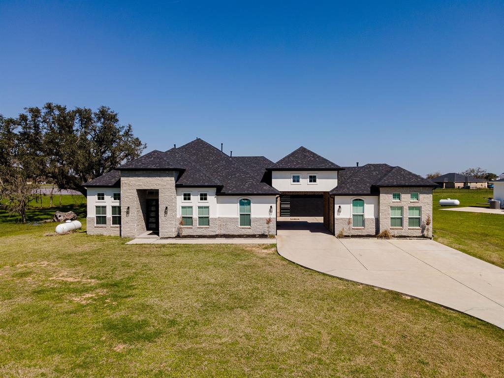 627 Lily Lane Lane, Rosharon, Texas image 1