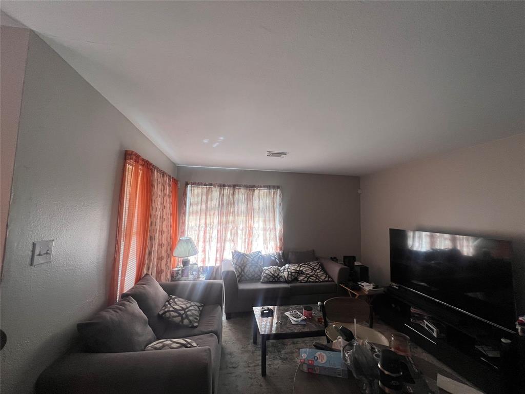 4202 Oats Street, Houston, Texas image 8