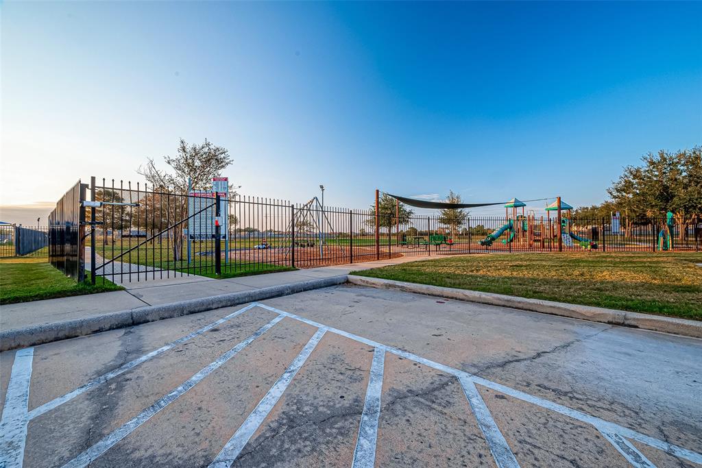 6718 Poplar Bend Lane, League City, Texas image 38