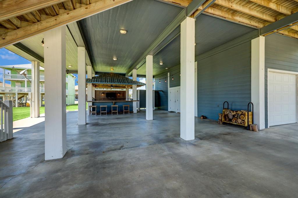 2209 Trout, Crystal Beach, Texas image 32