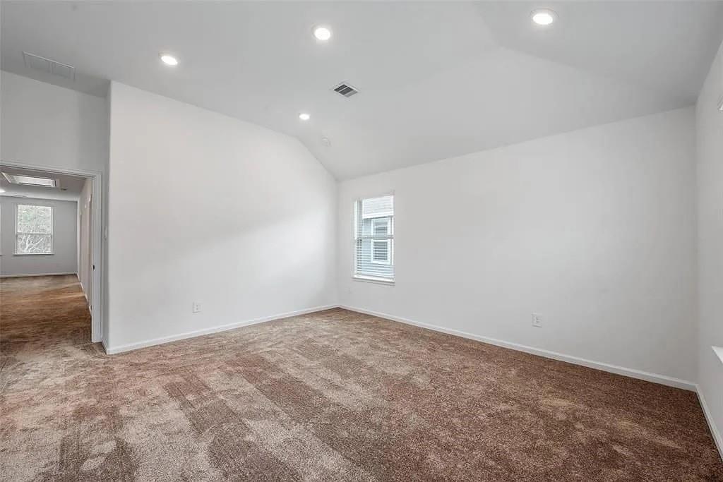 653 Royal Arch Drive, Conroe, Texas image 17