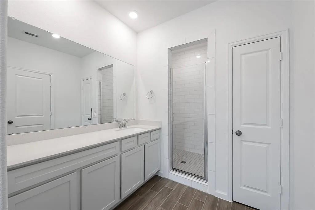 653 Royal Arch Drive, Conroe, Texas image 26