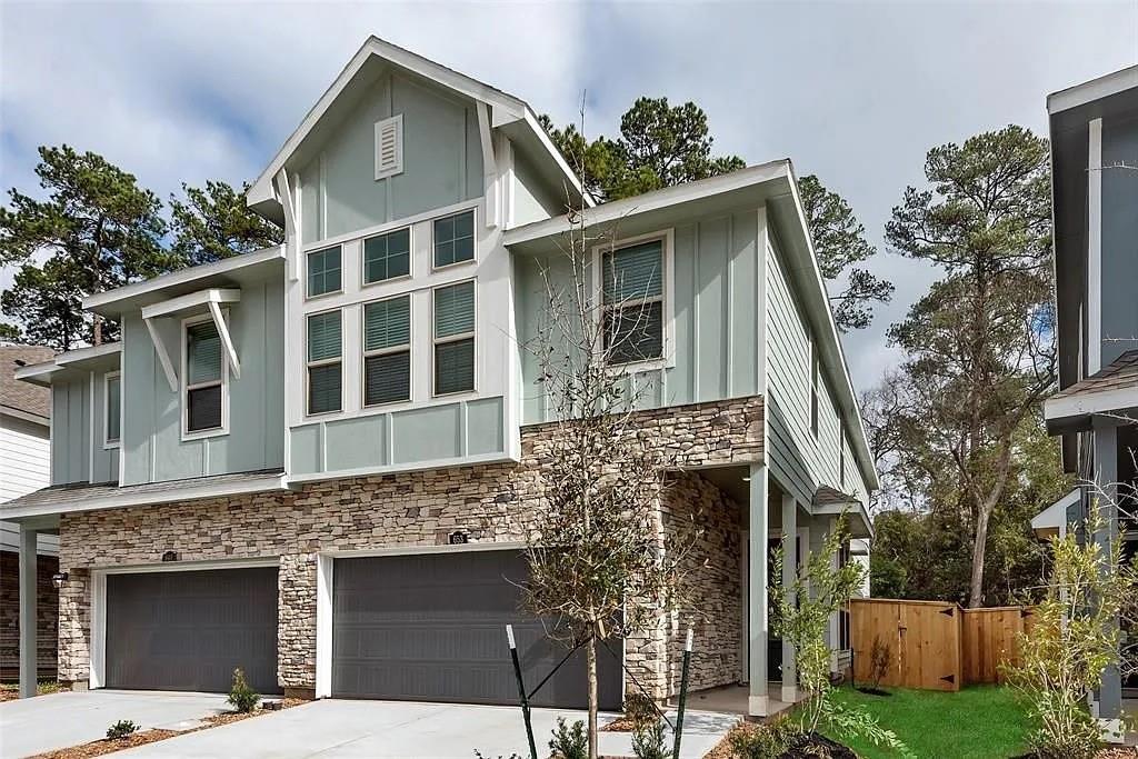 653 Royal Arch Drive, Conroe, Texas image 1