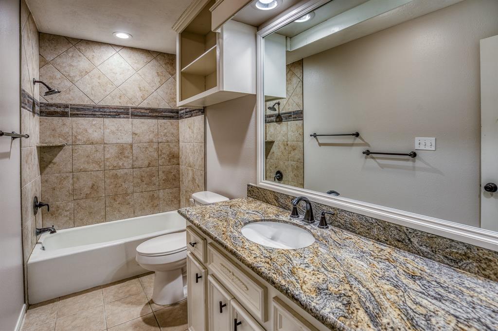 216 Duerr Drive, Bellville, Texas image 17
