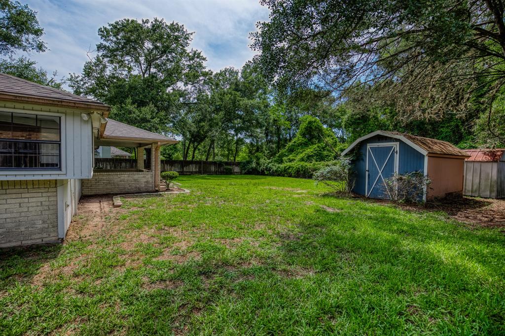 216 Duerr Drive, Bellville, Texas image 18