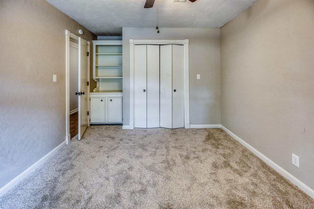 216 Duerr Drive, Bellville, Texas image 16