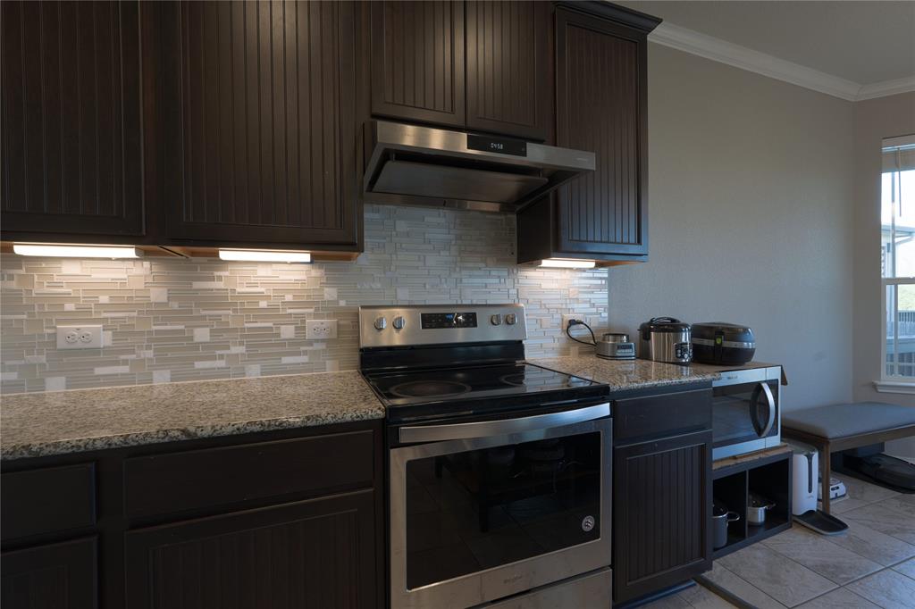 404 Kaden Prince Drive, Pflugerville, Texas image 12