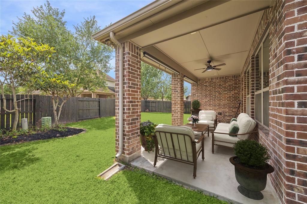 3038 Rabbit Brush Lane, Manvel, Texas image 19