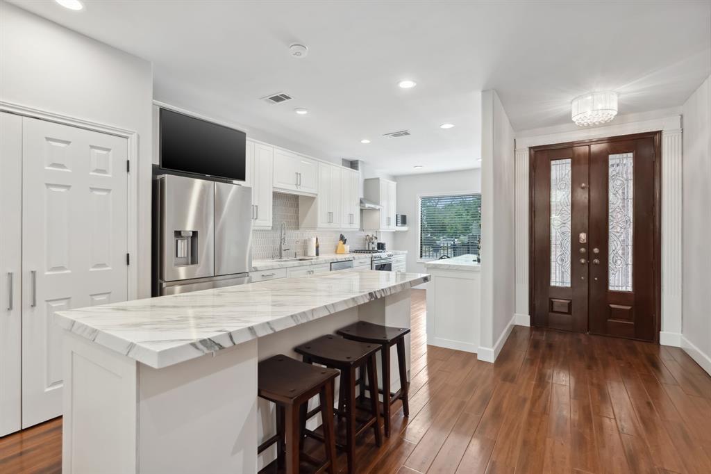 9119 Briar Forest Drive, Houston, Texas image 11