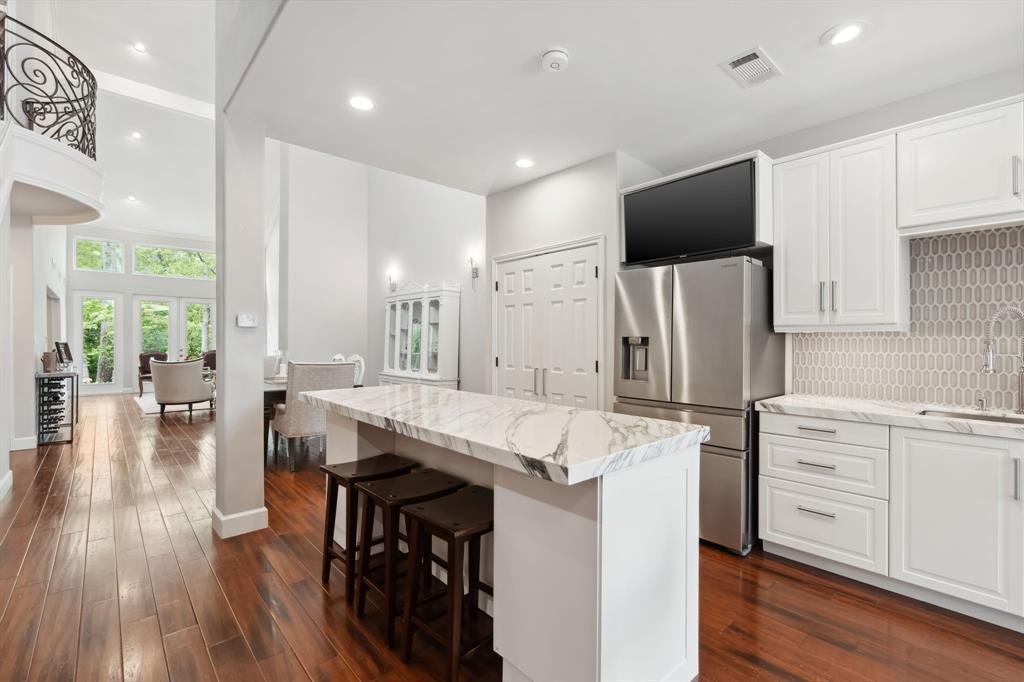 9119 Briar Forest Drive, Houston, Texas image 9