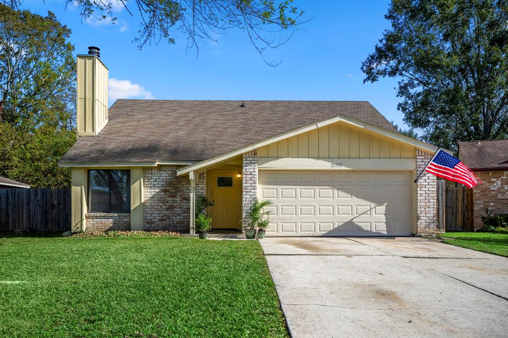 22910 Summer Pine Lane, Spring, Texas image 3