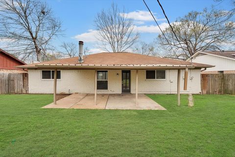 A home in Conroe