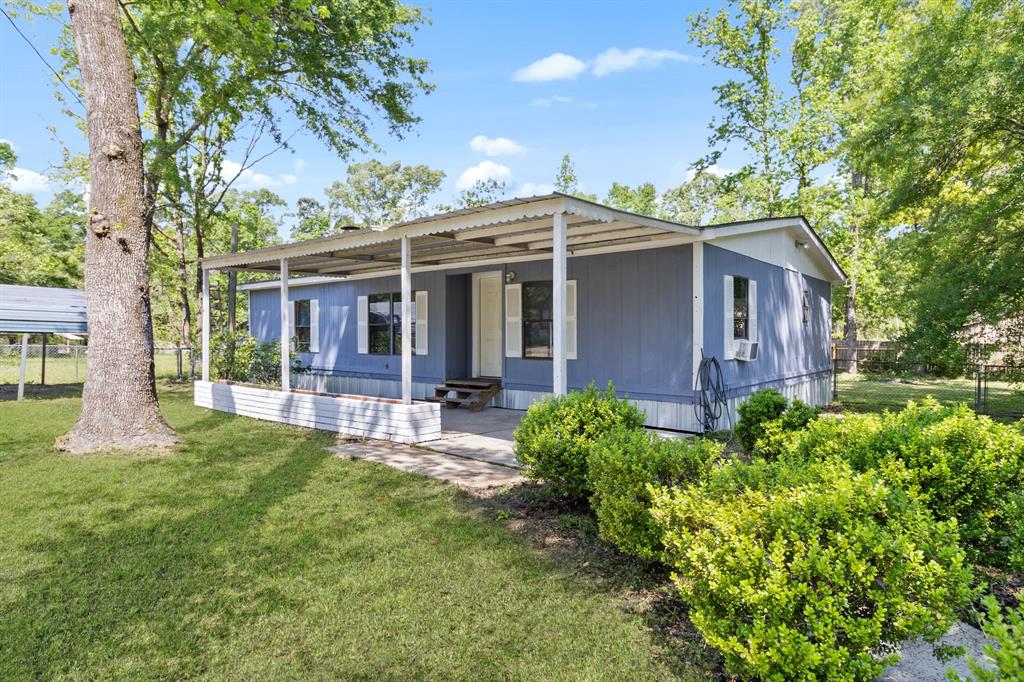 495 Sequoia Lane, Onalaska, Texas image 1