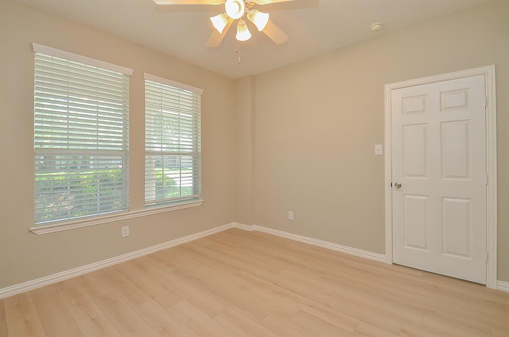902 Aqua Vista Lane, Rosenberg, Texas image 16