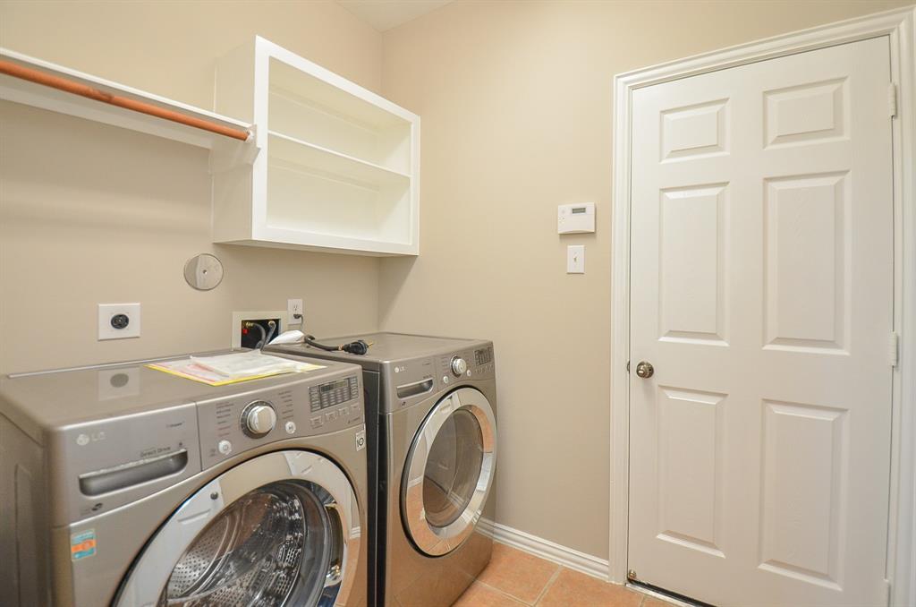902 Aqua Vista Lane, Rosenberg, Texas image 30