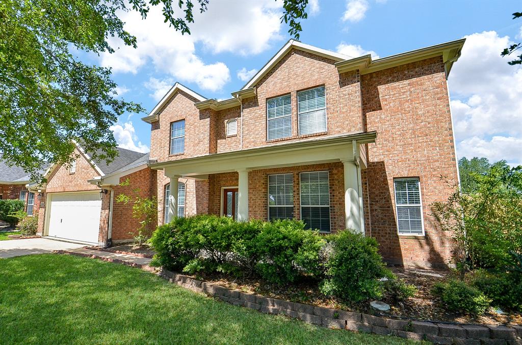 902 Aqua Vista Lane, Rosenberg, Texas image 4