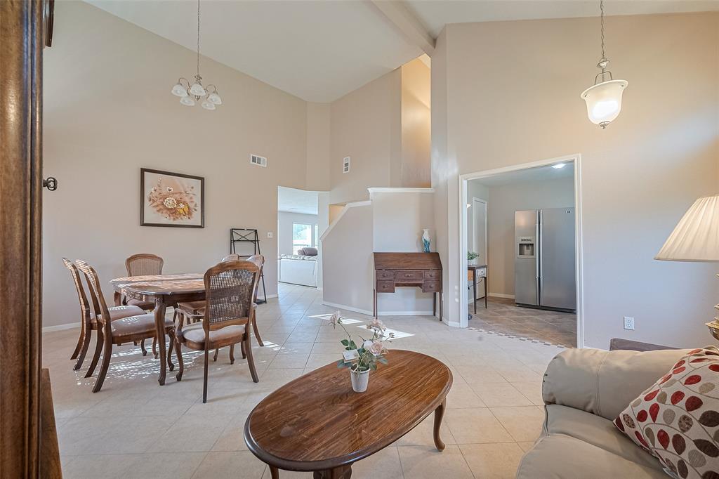 21306 Wildcroft Drive, Katy, Texas image 6
