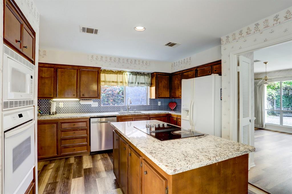 Photo 8 of 16 of 11507 Overbrook Lane house