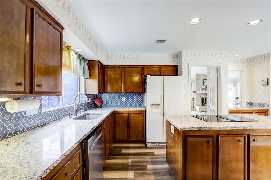 Photo 9 of 16 of 11507 Overbrook Lane house