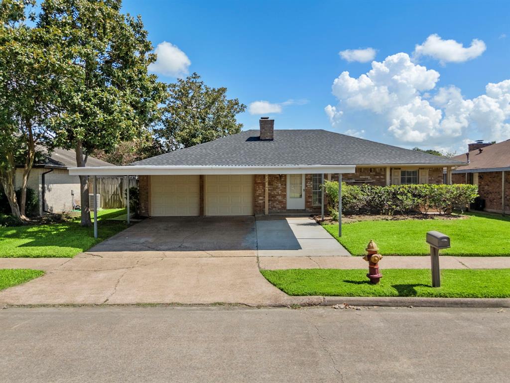 1517 Van Buren Drive