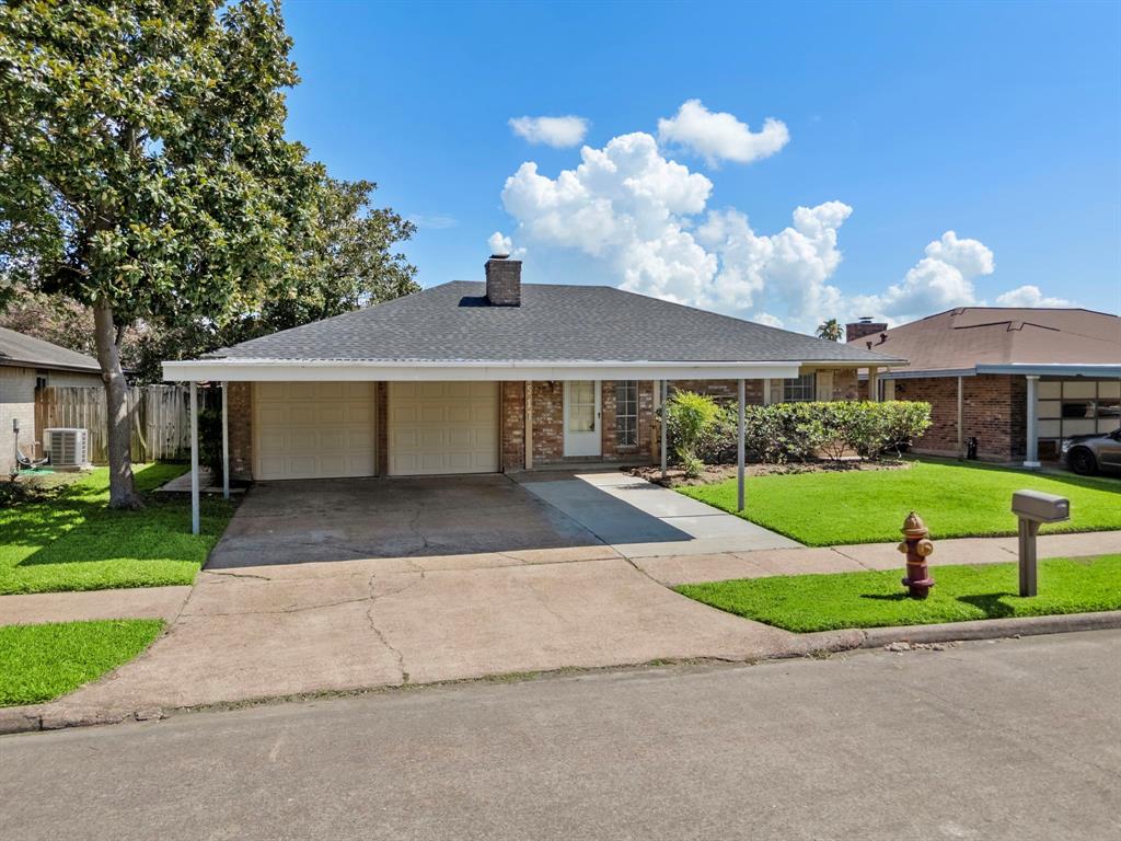 1517 Van Buren Drive