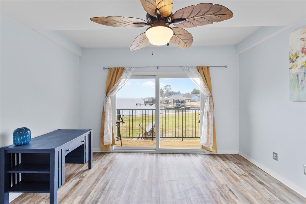 445 Carolcrest Lane #411, Livingston, Texas image 5
