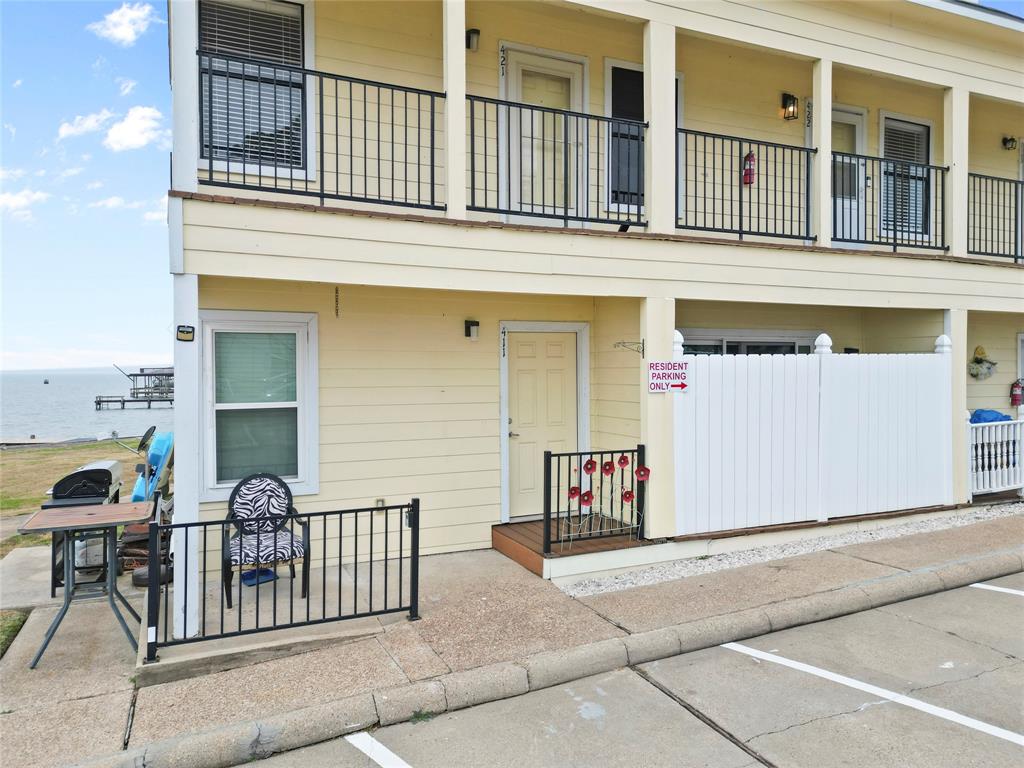 445 Carolcrest Lane #411, Livingston, Texas image 2