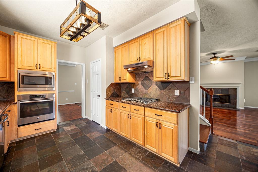 13019 Dogwood Glen Court, Cypress, Texas image 12