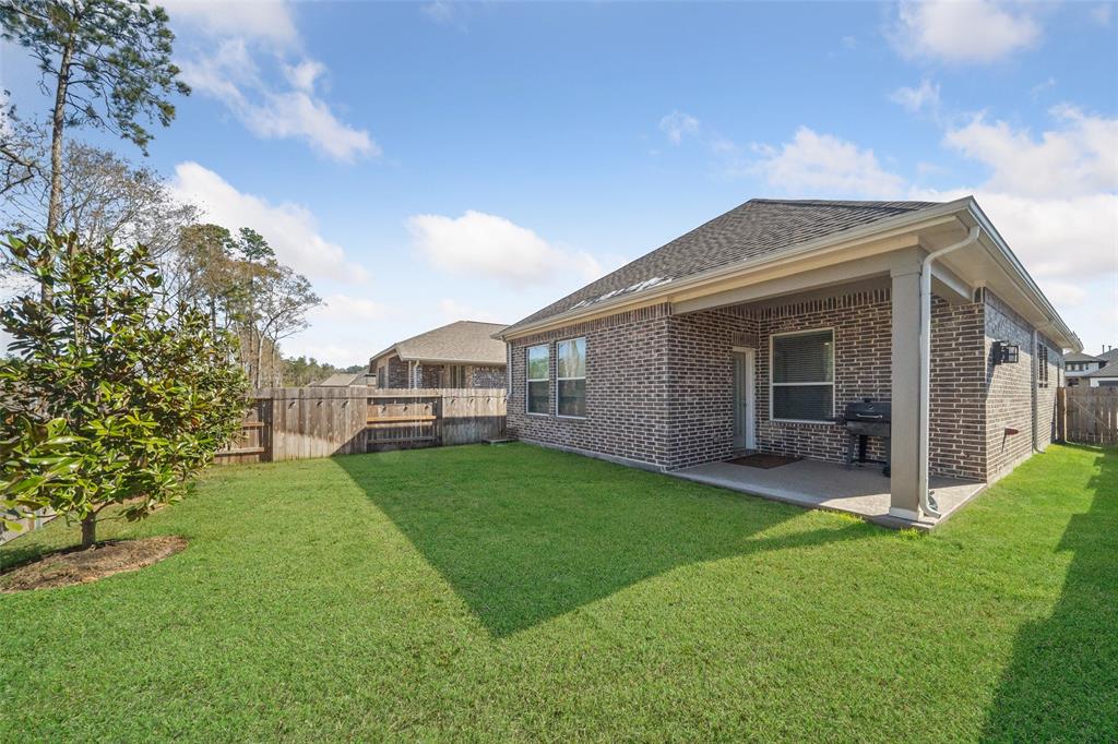 15527 Sunset Maple Court, Conroe, Texas image 24