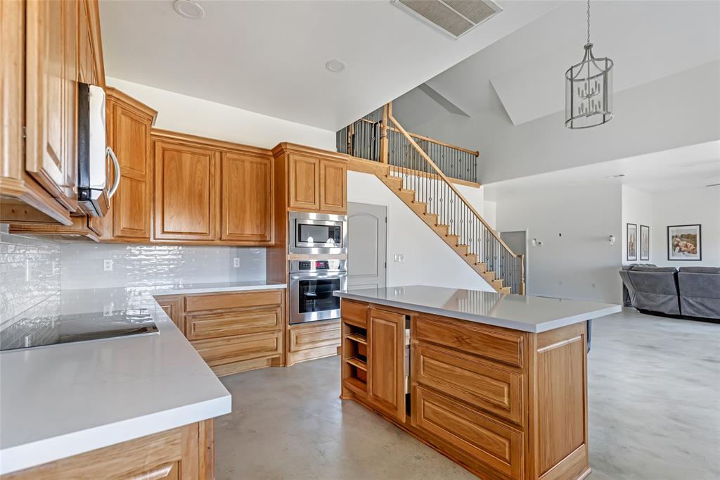 6180 Tri City Beach Road, Beach City, Texas image 21