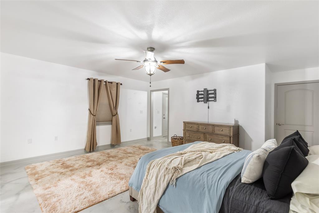 6180 Tri City Beach Road, Beach City, Texas image 36
