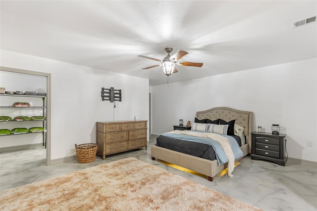 6180 Tri City Beach Road, Beach City, Texas image 34