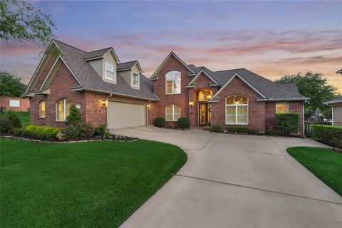 26 Greenview Street Montgomery TX 77356