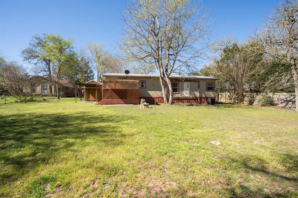 163 Lost Pine Drive, Bastrop, Texas image 16